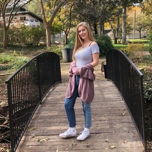 Meet your Posher, Sara